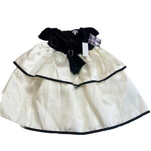 Blueberri boulevard Classic Black And Ivory Velvet Dress Size 5T Girls Toddlers